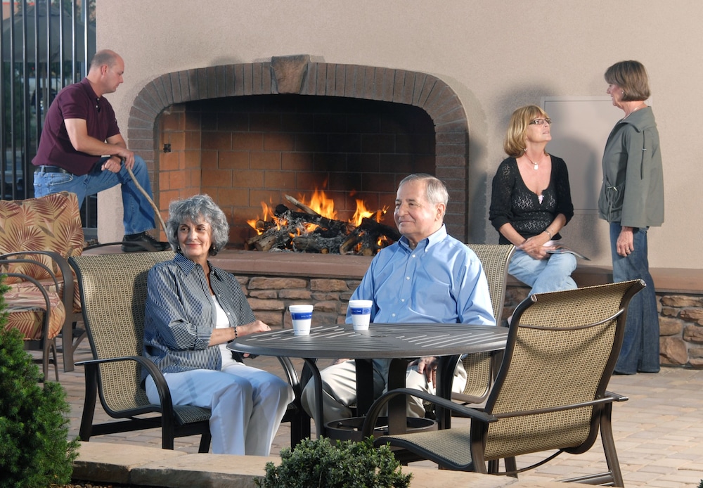 Hampton Inn & Suites Prescott Valley - photo 49