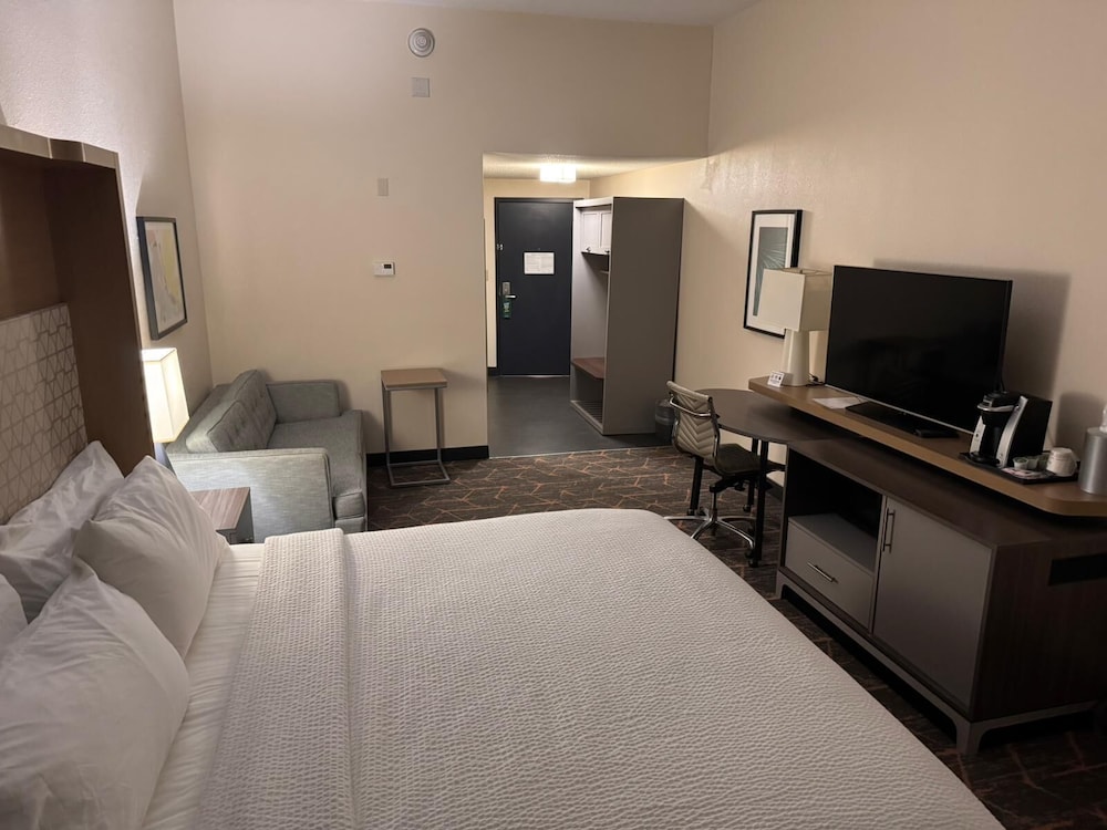 Holiday Inn Cheshire Southington by IHG - photo 13