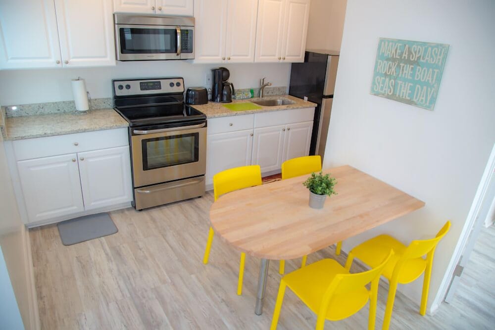 St Pete Beach Suites - photo 50