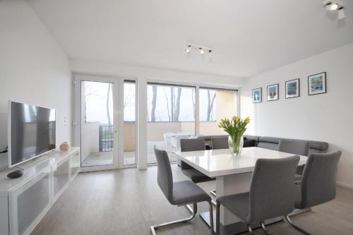 Apartament Premium SM Klifowa — 4-Star Luxury Hotel in Rewal, Poland