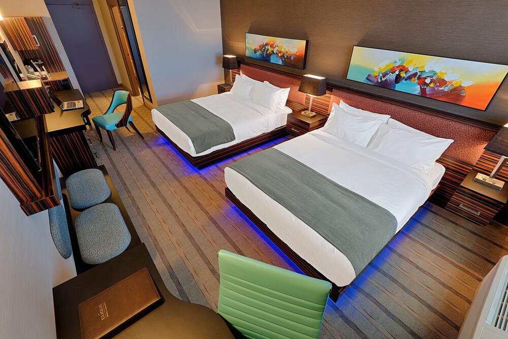 Hotel image of Hotel Clique Calgary Airport