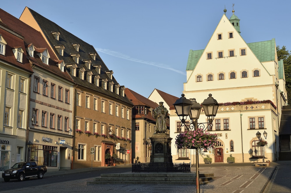 Hotel Graf von Mansfeld — hotel in Eisleben Lutherstadt