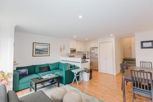 Pentagon 2 65 Gippsland Street in Jindabyne, Australia