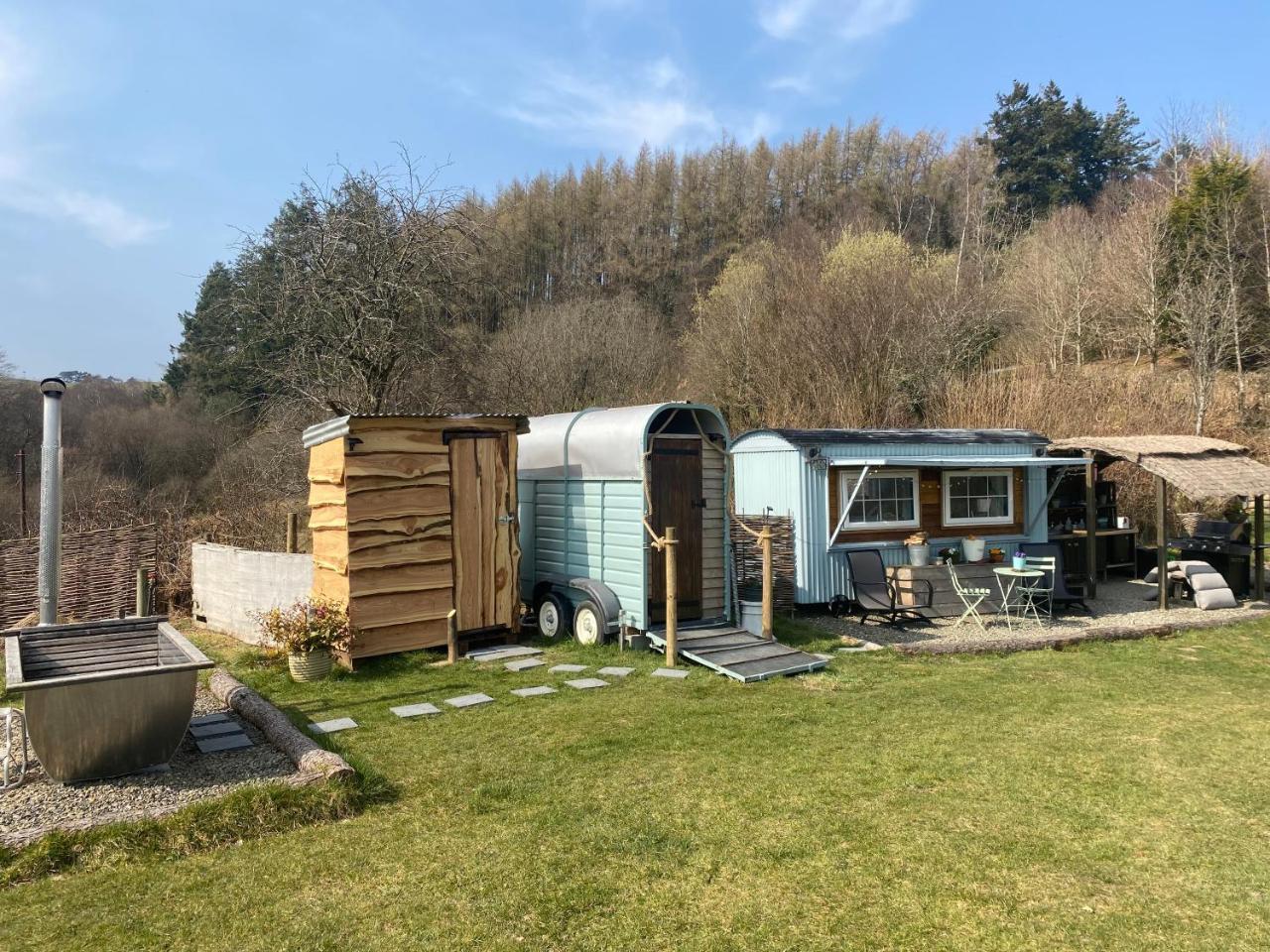 Belan Bluebell Woods Shepherds Hut — Llanidloes