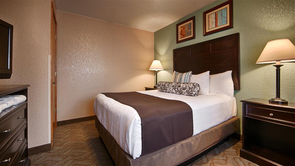 Best Western Plus Bayshore Inn - photo 23