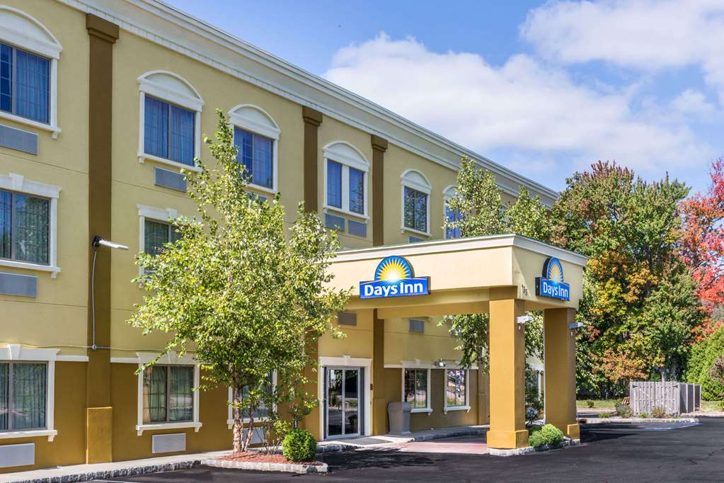 Days Inn by Wyndham Budd Lake - featured photo