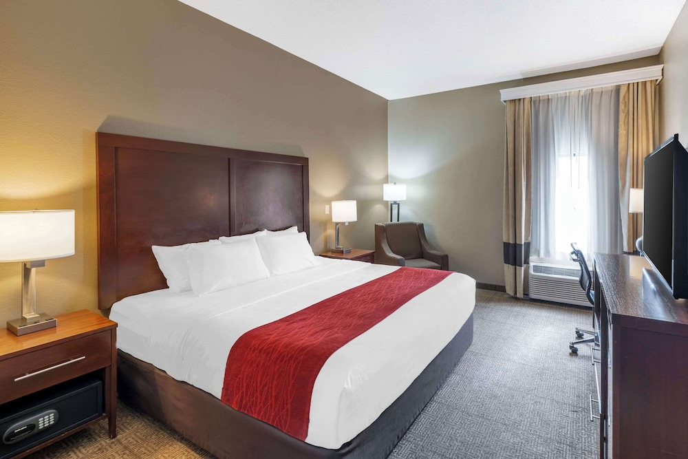 Grain Valley Inn Kansas City - photo 33