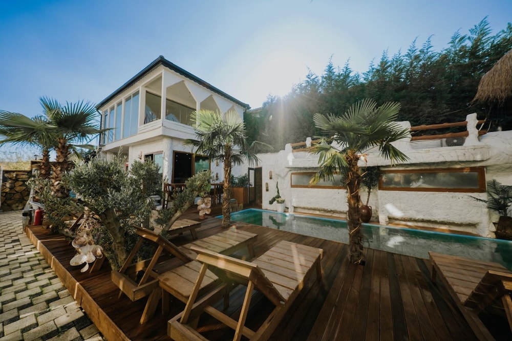 Sapanca Paradise Hotel in Sapanca, Turkey