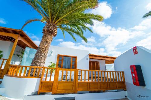 Luxury Villas Anjomacar — 4-Star Luxury Hotel in Teguise, Spain