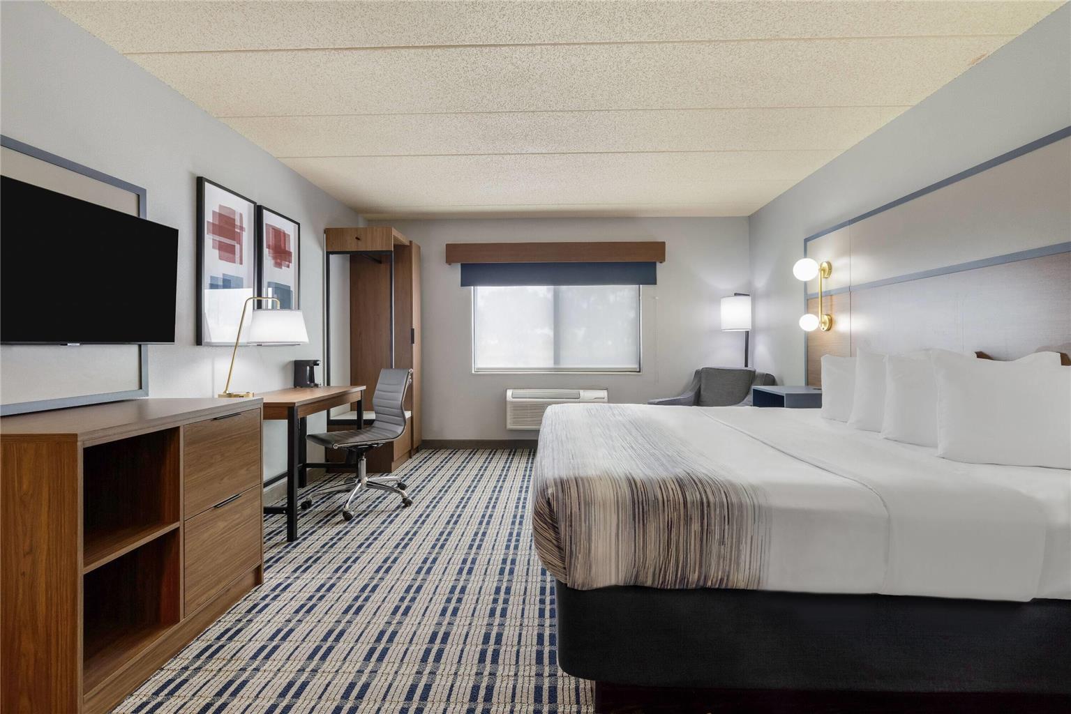 AmericInn by Wyndham Chamberlain Conference Center - photo 14