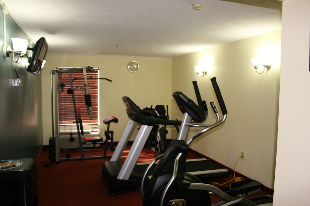 Bristol Arcadia Inn - photo 27
