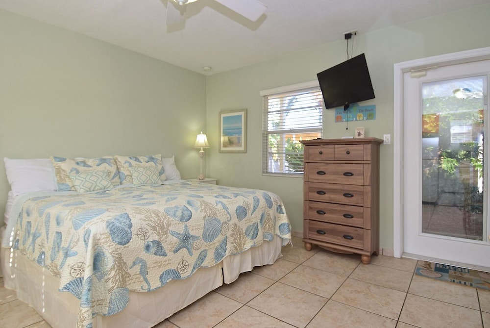 A Beach Retreat - photo 17