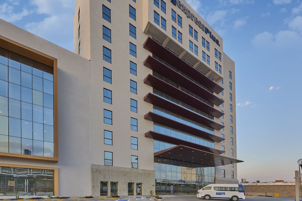 City Express Plus by Marriott Leon Centro de Convenciones in Leon De Los Aldama, Mexico