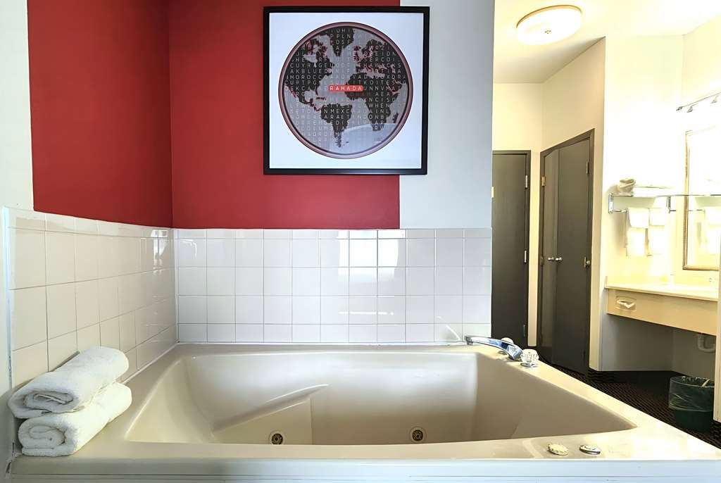 Ramada by Wyndham Columbia - photo 27