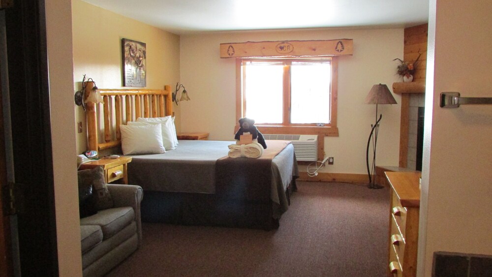 Spearfish Canyon Lodge - photo 46