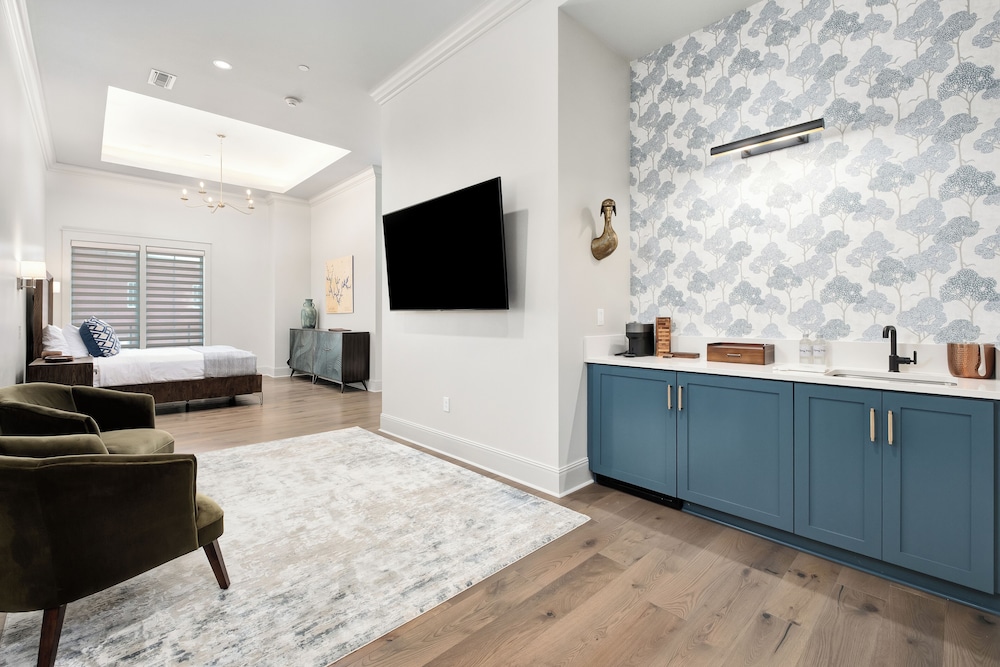 The Flying Fifty a Luxury Boutique Hotel - photo 36