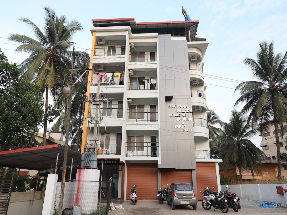 Oyo 22440 Rachana Boarding And Lodging — Mangalore