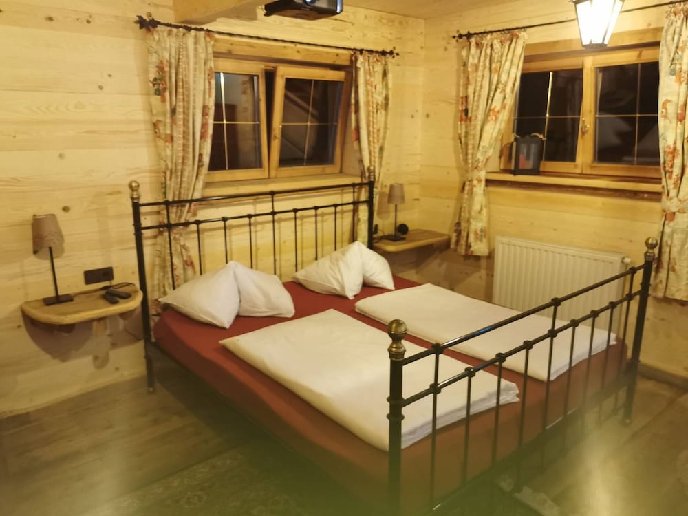 Kaiserhaus Harald Astner Ebbs Studio 1 — hotel in Ebbs