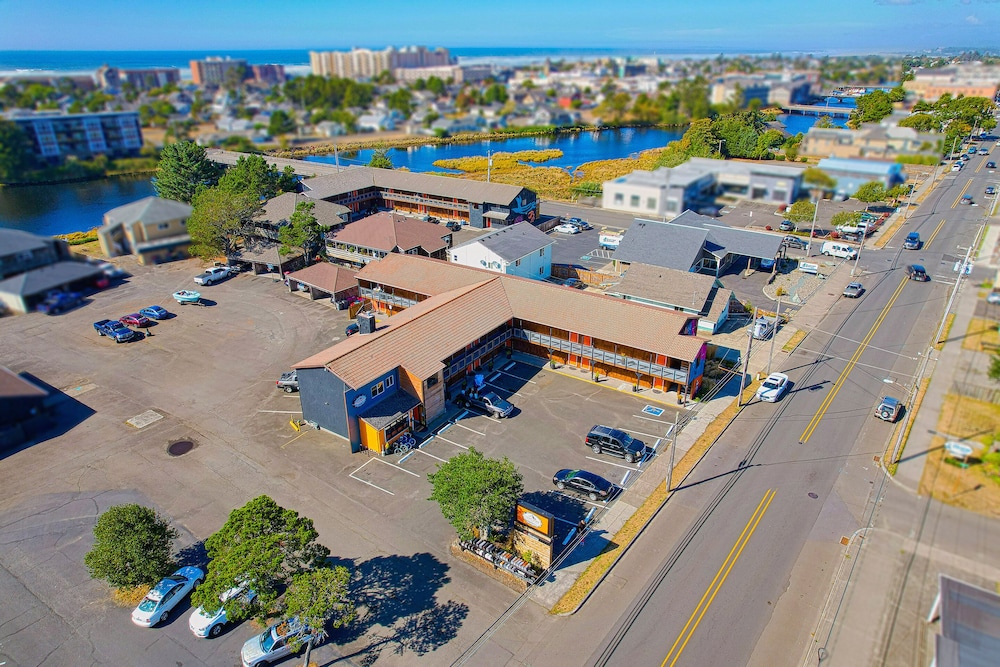 Coast River Inn by OYO Seaside - photo 87