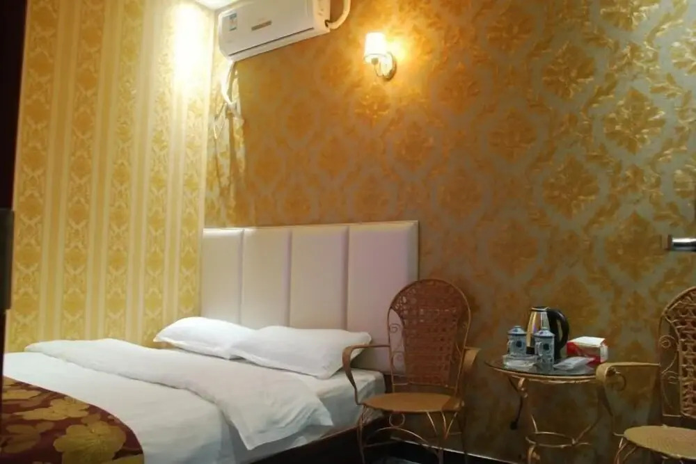 Tashan Hotel — Langzhong — photo 3