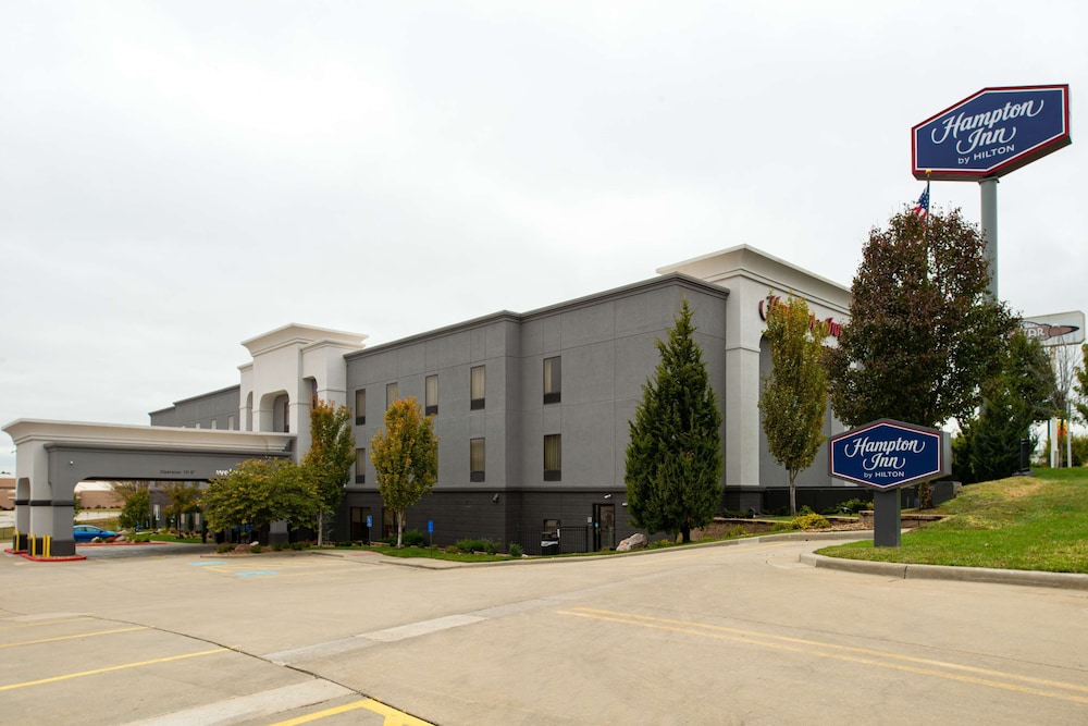 Hampton Inn Kansas City Northeast - photo 75
