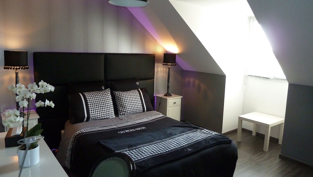 Parfum de Nuit - carbon neutral hotel in Anstaing