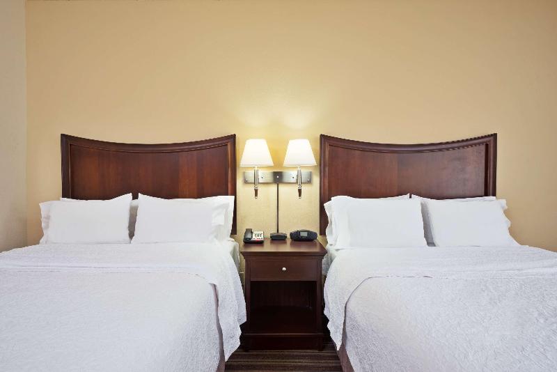 Hampton Inn by Hilton Gainesville Haymarket - photo 51