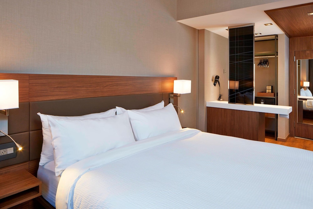 AC Hotel by Marriott Minneapolis Downtown - photo 5