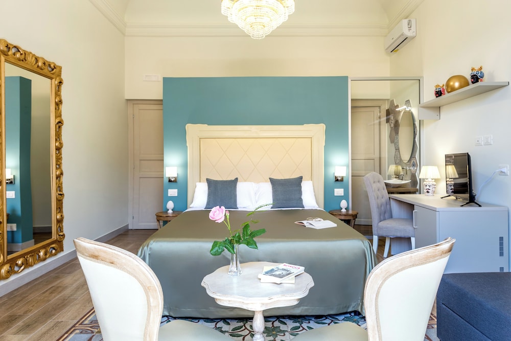 Kèramos Luxury Rooms — 4-Star Luxury Hotel in Sciacca, Italy