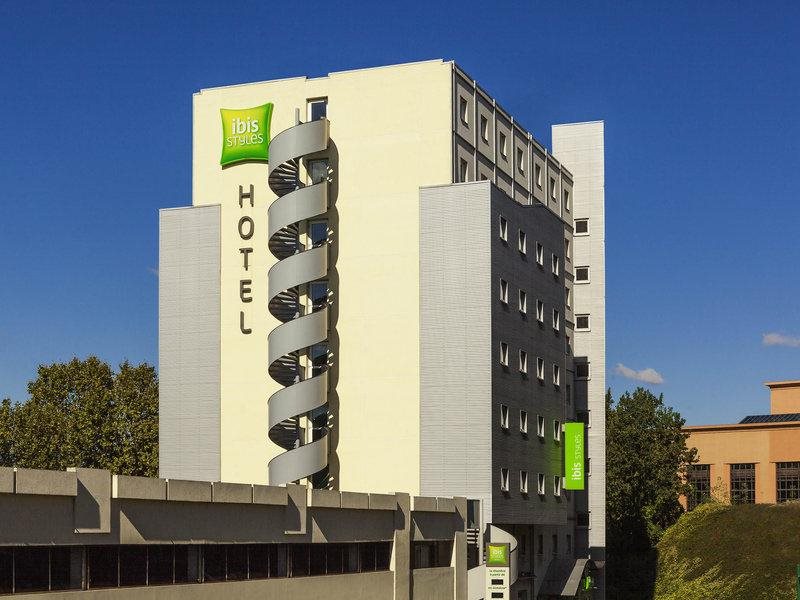 ibis Styles Paris Saint Ouen in Saint-Ouen, France