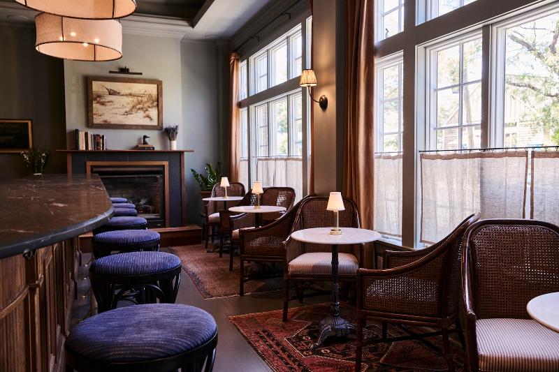 The Harbor Front Inn - photo 5