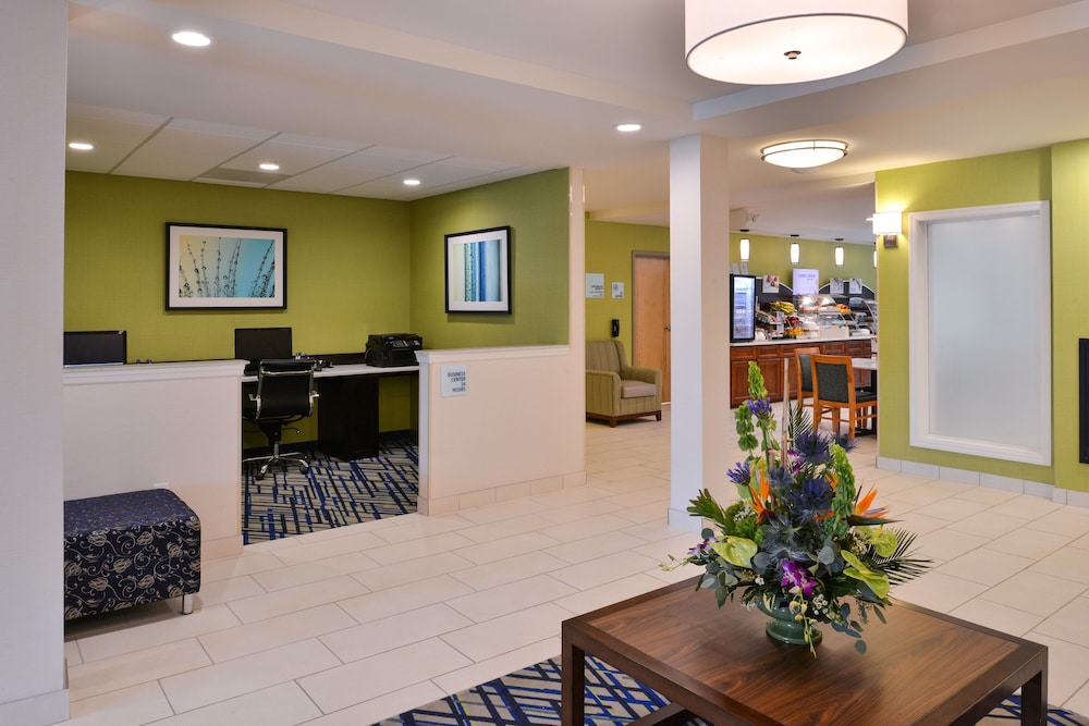Holiday Inn Express & Suites West Ocean City by IHG - photo 38