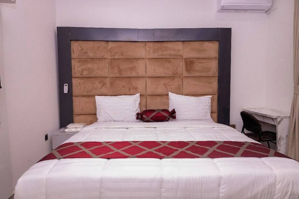 Leawood Hotel in Ikeja, Nigeria