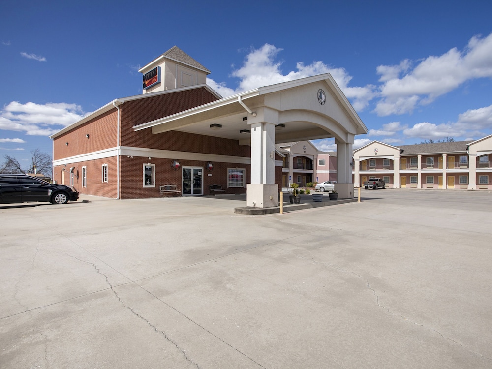 Oyo Hotel Valley View Tx I 35 - featured photo