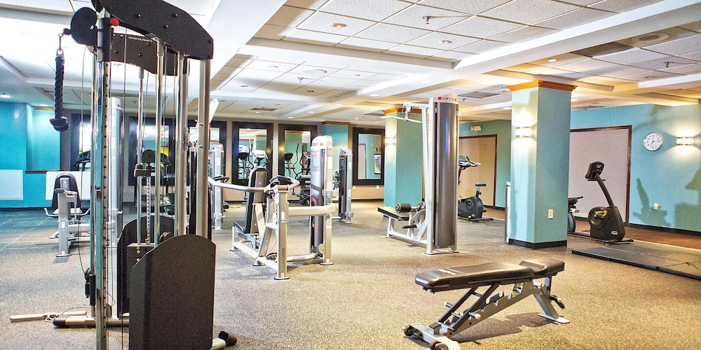 Clarion Hotel & Suites Conference Center Memphis Airport - photo 18