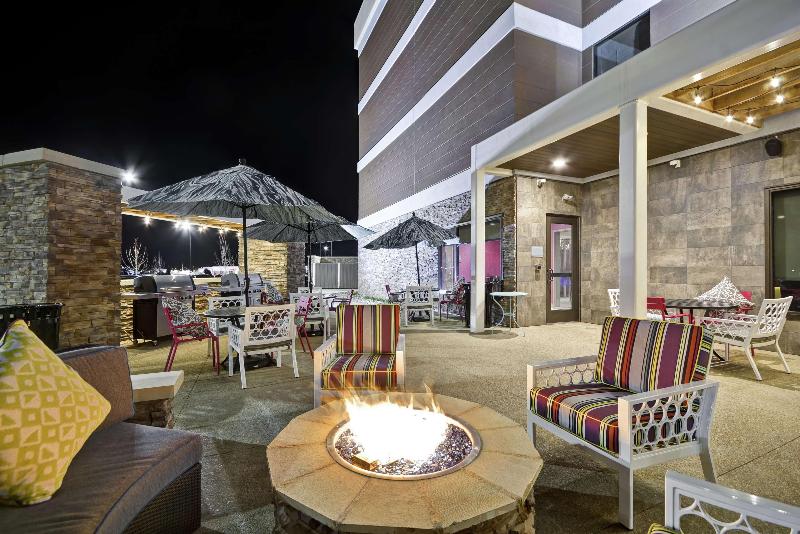 Home2 Suites By Hilton Kansas City Airport - photo 2