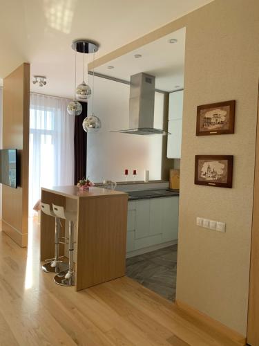 Comfortable Apartments French Quarter Акумулятори Світло Інтернет завжди — 4-Star Luxury Hotel in Kyiv, Ukraine