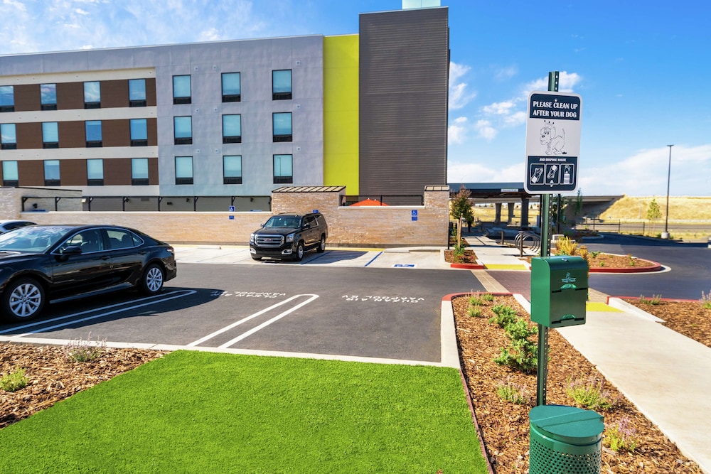 Home2 Suites by Hilton Roseville Sacramento - photo 38