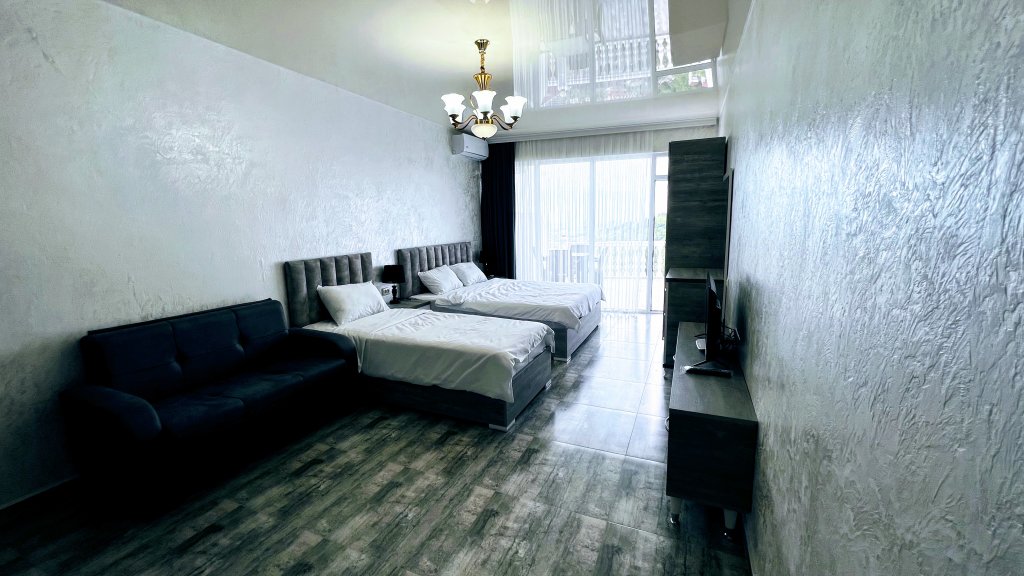 Hotel Zura