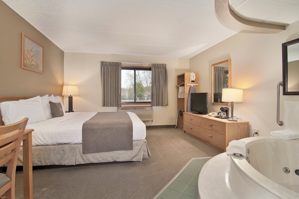 Boarders Inn & Suites by Cobblestone Hotels Faribault - photo 20