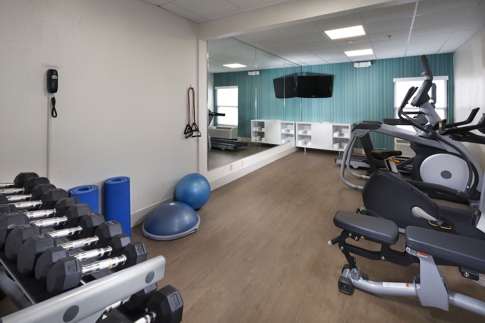 Holiday Inn Express Middlesboro by IHG - photo 21