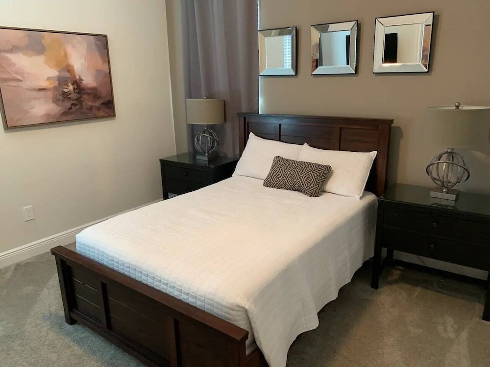 Amazing 5 Bedrooms House With Private Pool at Encore Resort - photo 11