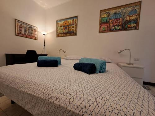Comfortable And Spacious Apartment in Milan — 4-Star Luxury Hotel in Milan, Italy