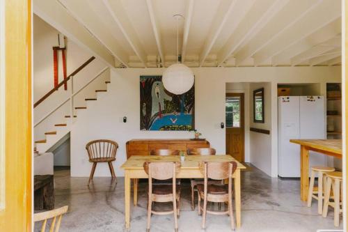 Magic Sands Beach Bungalow — 4-Star Luxury Hotel in Kailua-Kona, United States