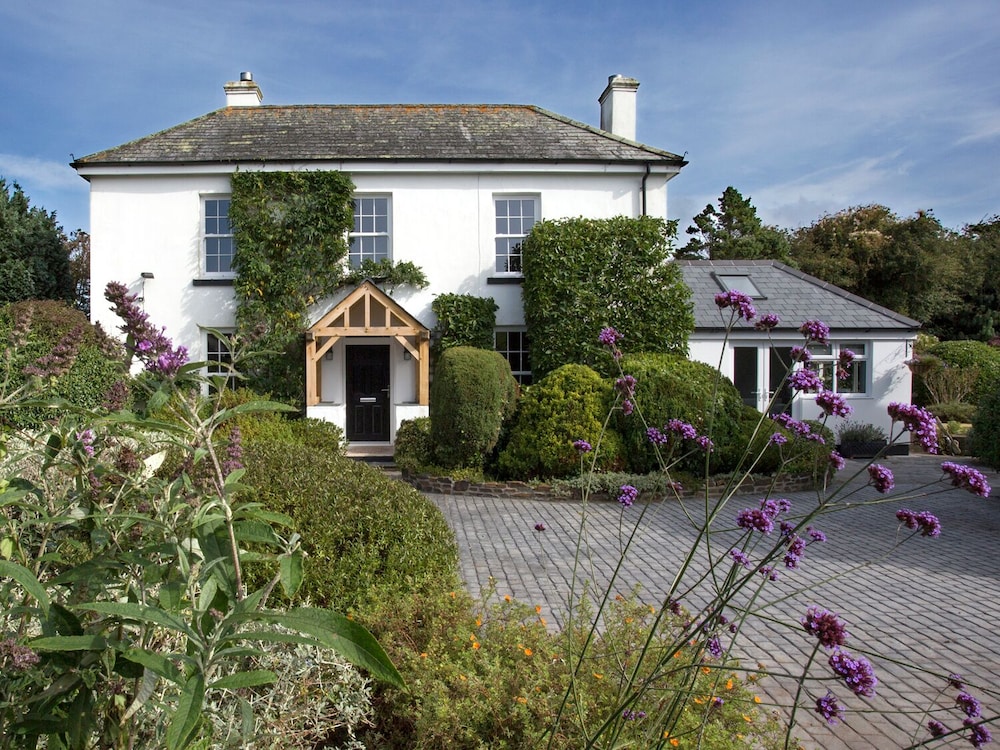 Penlaurel - carbon neutral hotel in Launceston
