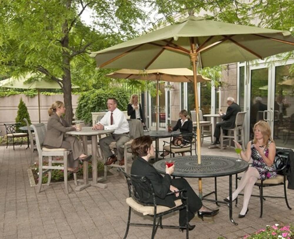 InterContinental Suites Hotel Cleveland by IHG - photo 21