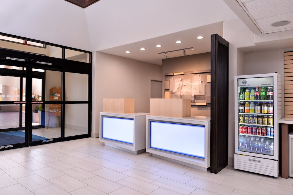 Holiday Inn Express Hotel & Suites Elgin by IHG - photo 47