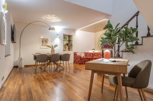 Welcome to Pantheon — 4-Star Luxury Hotel in Rome, Italy
