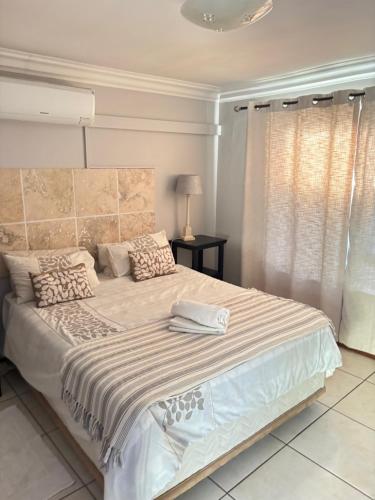 Christal Villa 33