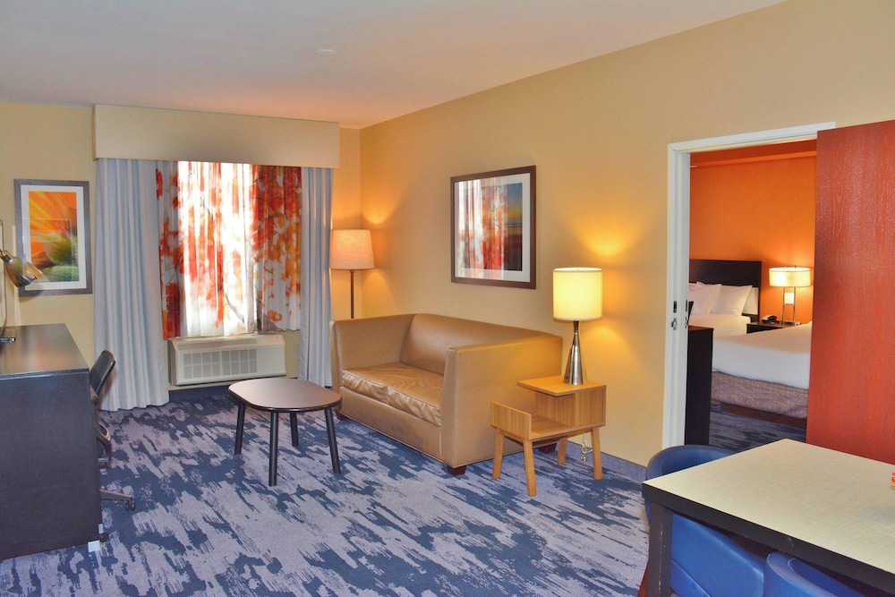 Fairfield by Marriott Inn & Suites Grand Junction Downtown Historic Main Street - photo 9